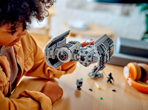 Конструктор LEGO Star Wars™ Бомбардировщик TIE 75347 | Зображення 1