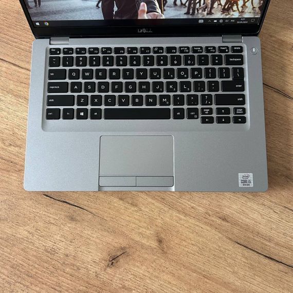 Ультрабук Dell Latitude 5410 / 14" (1920x1080) IPS Touch / Intel Core i5-10310U (4 (8) ядра по 1.7 - 4.4 GHz) / 16 GB DDR4 / 256 GB SSD / UHD Graphics / WebCam б/в | Зображення 6