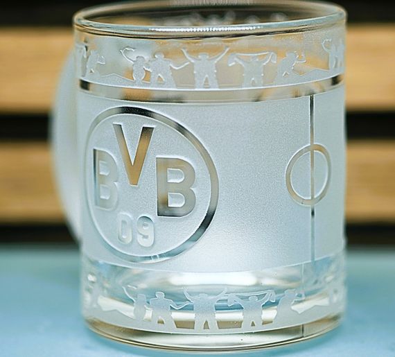 Стеклянная чашка 320 мл ФК Боруссия  Borussia с гравировкой подарок для фаната футбольная кружка круговая | Зображення 4