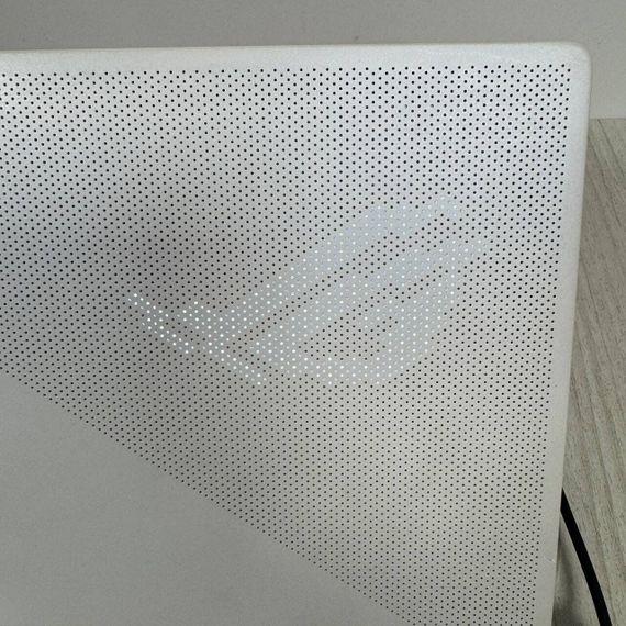 Ігровий ноутбук Asus ROG Zephyrus G14 GA401QM / 14" (1920x1080) IPS / AMD Ryzen 7 5800HS (8 (16) ядер по 2.8 - 4.4 GHz) / 16 GB DDR4 / 512 GB SSD / nVidia GeForce RTX 3060, 6 GB GDDR6, 192-bit б/в | Зображення 8