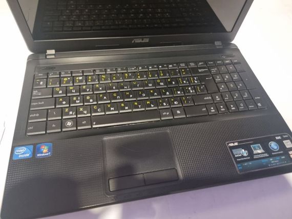 Ноутбук Б-класс Asus X54C / 15.6" (1366x768) TN / Intel Celeron B820 (2 ядра по 1.7 GHz) / 8 GB DDR3 / 120 GB SSD / Intel HD Graphics / WebCam / DVD-RW / Win 10 / АКБ не держит б/у | Зображення 6