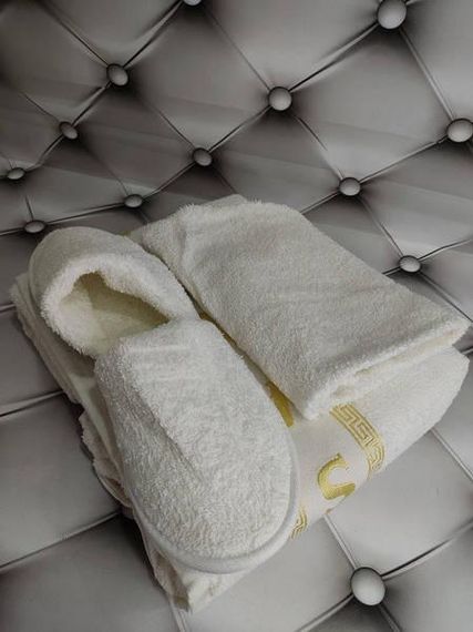 Набір в сауну жіночий (рушник-спідниця, чалма, тапочки) Merzuka Krem Махра