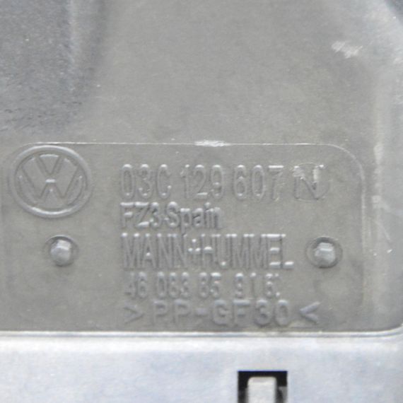 Накладка двигуна декоративна 1.6 FSI Volkswagen Golf V 2003-2008 Накладка двигуна Фольксваген 03C129607N | Зображення 2