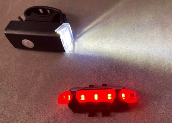 Вело фара передня та задня Bike Light 025 велосипедний акумуляторний ліхтар на велосипед з кріпленням