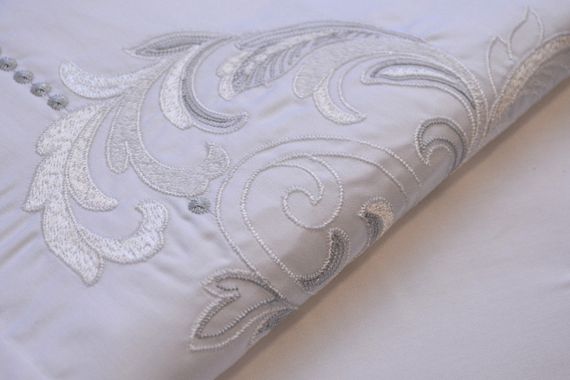 Комплект постільної білизни Issimo  Embroidered Satin 200х220 см Voyant Classic | Зображення 3