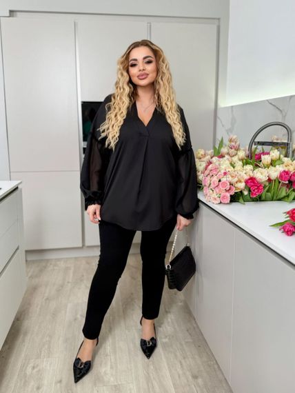 Женская легкая удлиненная свободная блуза больших и батальных размеров софт LU011, цвет черный, размер 56/58 | Зображення 1