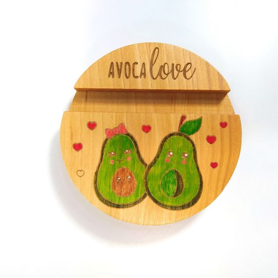 Підставка тримач під смартфон планшет Avoka love 10х10 см Майстерня містера Томаса Дерево лак | Зображення 5