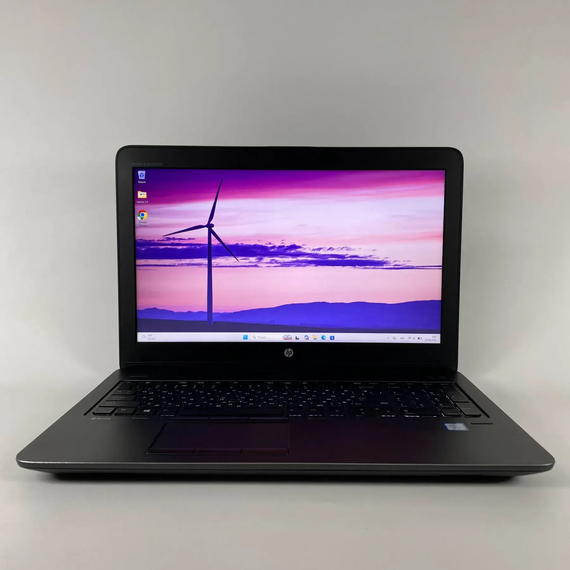 Мобільна робоча станція HP ZBook 15 G4 / 15.6" (1920x1080) IPS / Intel Core i7-7820HQ (4 (8) ядра по 2.9 - 3.9 GHz) / 16 GB DDR4 / 256 GB SSD / nVidia Quadro M2200, 4 GB GDDR5, 128-bit / WebCam / Fingerprint б/в + Подарунок Бездротова миша / USB | Зображення 1