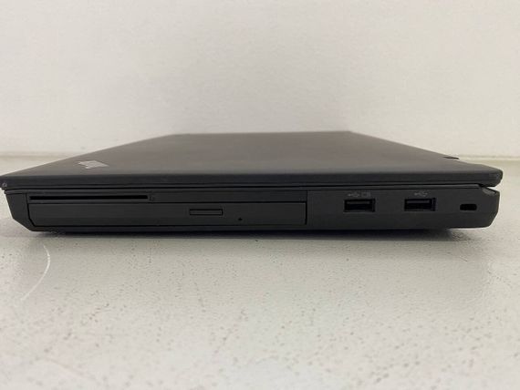 Ноутбук Б-класс Lenovo ThinkPad T440p / 14" (1920x1080) TN / Intel Core i7-4600M (2 (4) ядра по 2.9 - 3.6 GHz) / 8 GB DDR3 / 240 GB SSD / Intel HD Graphics 4600 / VGA б/у | Зображення 4