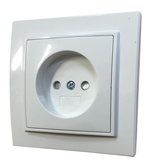 Розетка внутрішній установки 1-а б/з з захисна шторка біла IP20 Malta Ny95000957