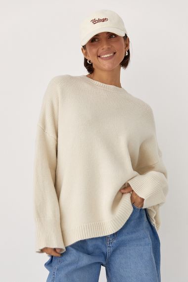 В’язаний однотонний джемпер вільного фасону - молочний цвет, ONE SIZE (є розміри)