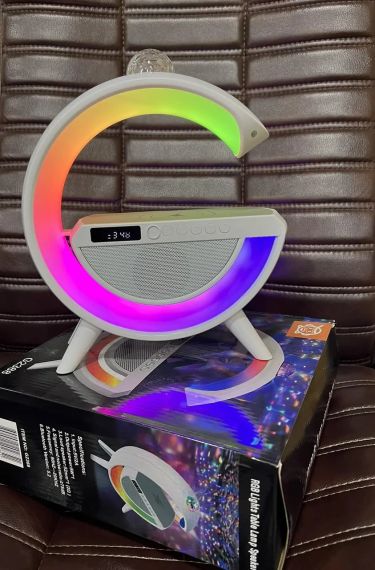Умный светильник колонка с будильником и диско шаром/ Ночник c беспроводной зарядкой для телефона/Bluetooth-колонка