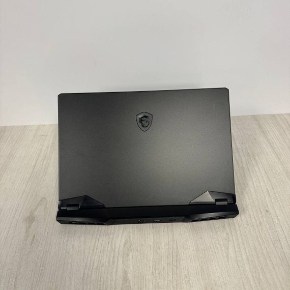 Ігровий ноутбук Б-класу MSI GP66 Leopard 11UH / 15,6" (1920x1080) IPS / Intel Core i7-11800H (8 (16) ядер по 1,9 - 4,6 ГГц) / 16 ГБ DDR4 / 1000 ГБ SSD / nVidia GeForce RTX 3080, 8 ГБ GDDR6, 256-біт / WebCam б/в | Зображення 7