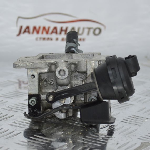 Клапан EGR Skoda Octavia 1.9 TDI 1996-2010 Шкода Октавія 038131063E | Зображення 1