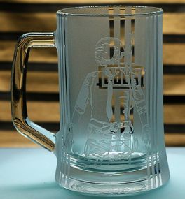 Пивний келих 670 мл PUBG з гравіюванням подарунок для геймера фаната ПАБГ ігровий кухоль для пива