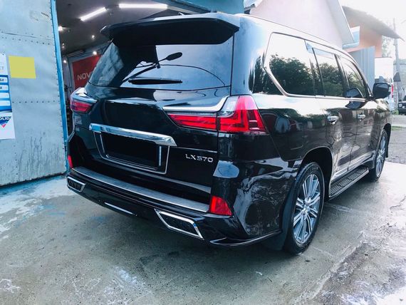 Накладка на задний бампер с хромом (2016-2024) для Lexus LX570 / 450d | Зображення 1