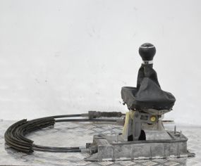 Куліса коробки перемикання передач Volkswagen Golf V Passat B6 2003-2010 Механізм перемикання КПП Фольксваген Гольф 1K0711091A