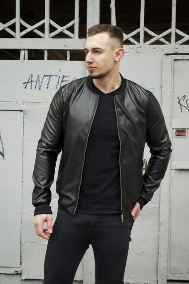Мужская куртка - бомбер из эко кожи FD6390 размер L, цвет черный | Зображення 1
