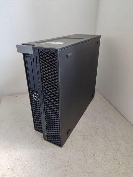 Робоча станція Dell Precision 5820 Tower / Intel Xeon W-2123 (4 (8) ядра по 3.6 - 3.9 GHz) / 32 GB DDR4 / 256 GB SSD / nVidia Quadro P600, 2 GB GDDR5, 128-bit / DVD-ROM б/в | Зображення 1