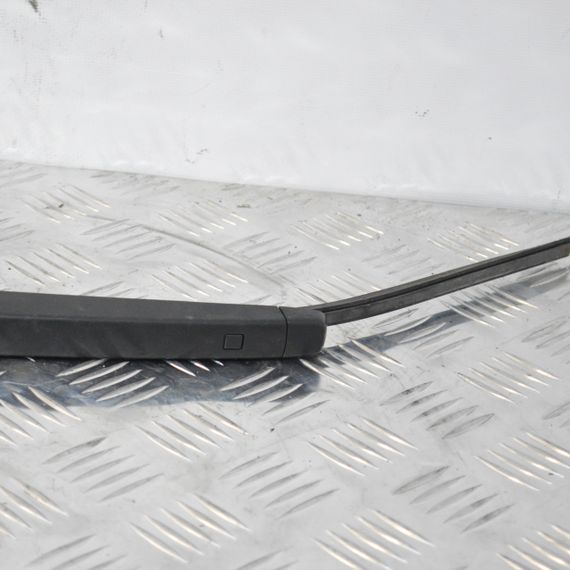 Повідець склоочисника заднього скла Skoda Superb III 2015-2024 універсал Щіткотримач двірника задній Шкода Суперб 3 5JJ955707 | Зображення 2