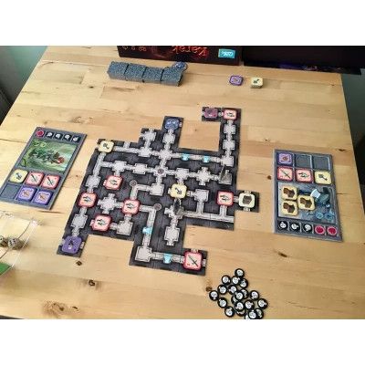 Настольная игра Lord of Boards Тайны замка Карак (Karak) (LOB2302UA) | Зображення 1
