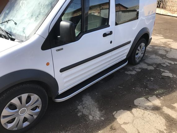 Бокові пороги Tayga (2 шт., Алюміній) Стандартна база для Ford Connect 2010-2013 рр | Зображення 2