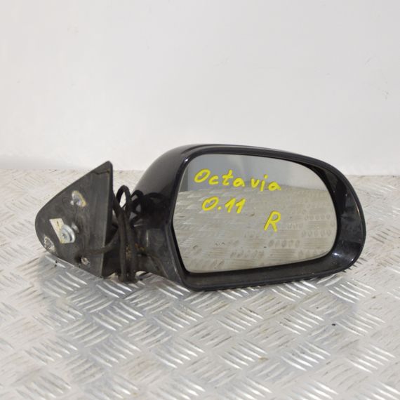 Дзеркало праве Skoda Octavia II 2004-2013 електричне 9 pin Дзеркало праве Шкода Октавія 2 9 пінів 18142