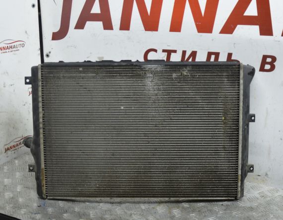 Радіатор охолодження двигуна Skoda Octavia Superb Yeti 2004-2017 Радіатор мотора Шкода 1K0121251N | Зображення 1