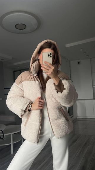 Женский пуховик Fluffy Puffer из эко меха молоко с бежевыми вставками со съемным капюшоном XL | Зображення 2