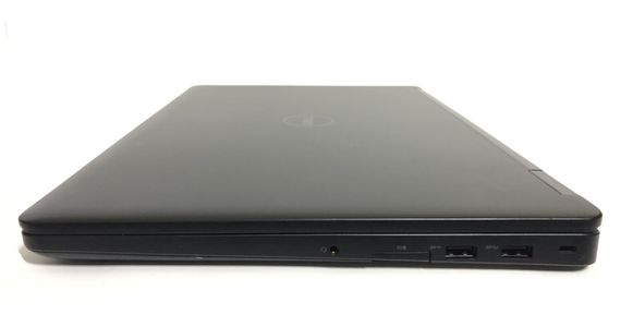 Ігровий ноутбук Б-клас Dell Latitude E5570 / 15.6" (1920x1080) IPS / Intel Core i7-6820HQ (4 (8) ядра по 2.7 - 3.6 GHz) / 16 GB DDR4 / 256 GB SSD / AMD Radeon R7 M370, 2 GB GDDR5, 128-bit / WebCam / Win 10 Pro б/в | Зображення 3