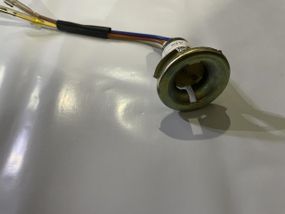 Патрон фары   P15D-25-3   (3 уса)   VDK