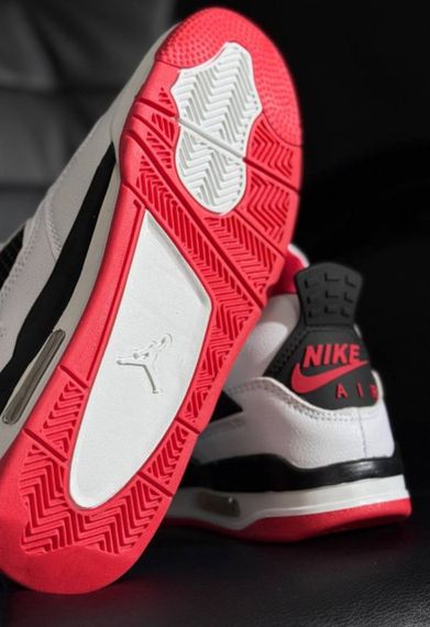 Кроссовки женские Nike Air Jordan. Производство Вьетнам ( 39,40 размер ) | Зображення 3