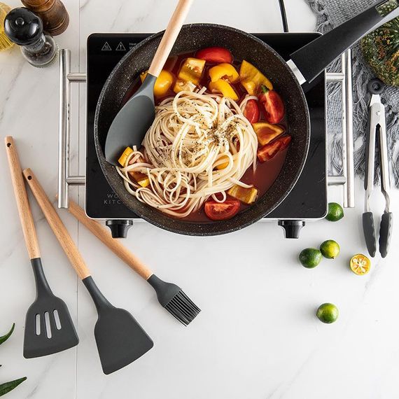 Набір кухонного приладдя із силікону та дерева 12 предметів Kitchen Set з підставкою Чорний | Зображення 2