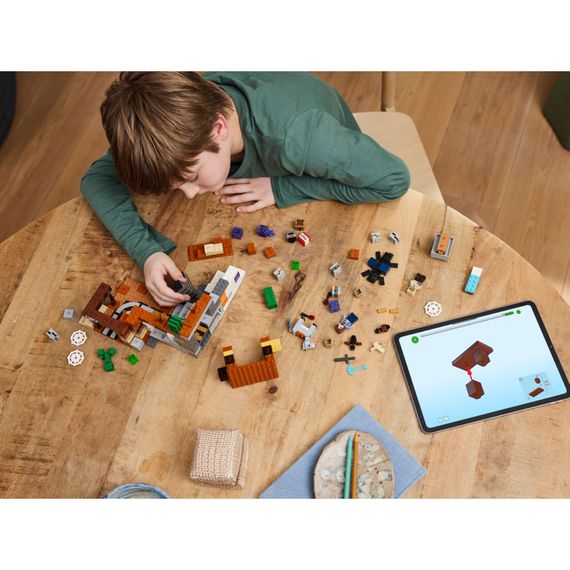 Конструктор LEGO Minecraft Покинута шахта у безплідних землях (21263) | Зображення 9