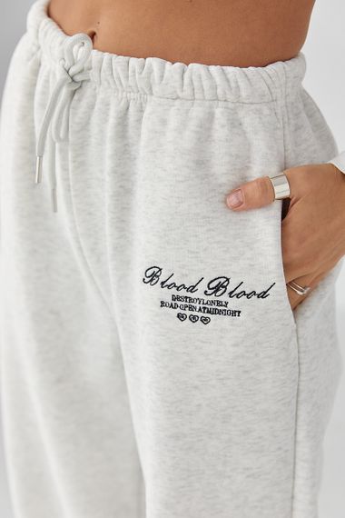 Утеплені спортивні штани з написом - світло-сірий цвет, S/M (є розміри) | Зображення 3