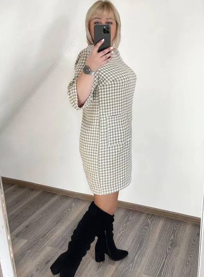 Женское теплое короткое платье принт гусиная лапка GF2558 размер 50/52, цвет бежевый | Зображення 3