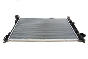 Радиатор охлаждения Mercedes Benz C-class W203 00-07 M111 M271 OM611 OM646 30002286