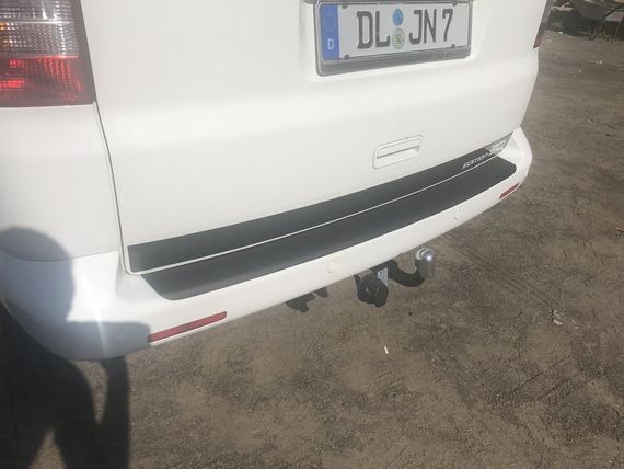 Накладка на задній бампер із загином (ABS-пластик) Матова для Volkswagen T5 Transporter 2003-2010 рр | Зображення 4