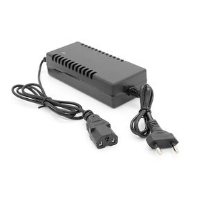 Зарядний пристрій для акумуляторів Li-ion 12V (12,6V), 5A, штекер 3-pin, LED-індикація