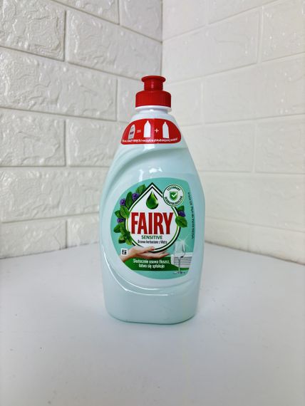 FAIRY для миття посуду Сенситив Чайне дерево та м_ята 450мл