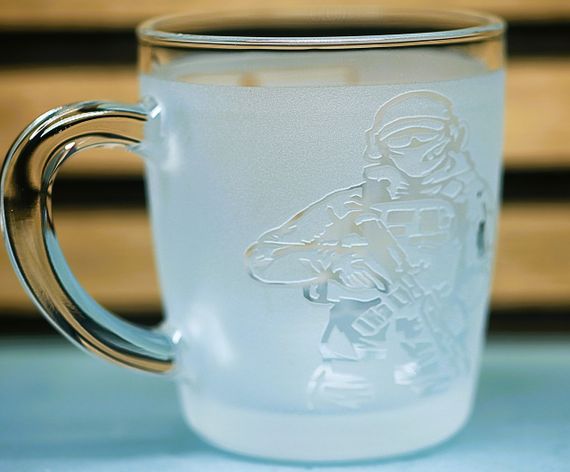 Стеклянная чашка 350 мл CS GO с гравировкой подарок для геймера игровая кружка КС ГО | Зображення 2