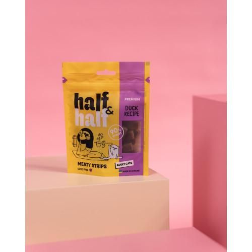 Лакомства для кошек Half&Half в форме мясных полосочек с уткой, 50 г | Зображення 2