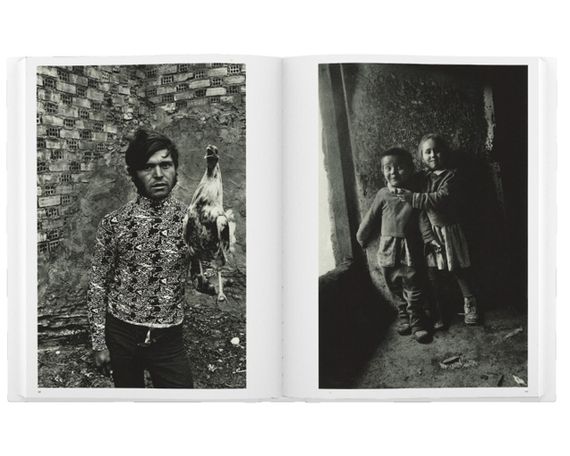Книги відомих фотографів роботи Йозефа Куделки Josef Koudelka "Koudelka Gypsies" Найкращі фотографи світу | Зображення 4