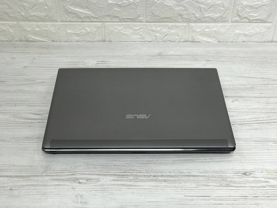 Ноутбук Asus U30S 13.3 Intel i5-2430M 8 RAM 500 HDD NVIDIA 520M 1 ГБ | Зображення 4