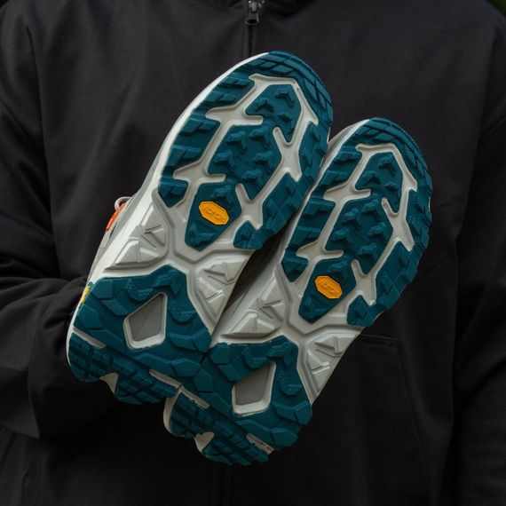Кросівки демісезонні шкіряні Hoka GTX колір сірий | Зображення 6