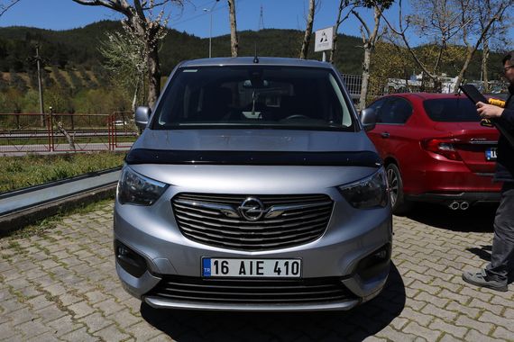 Дефлектор капоту (EuroCap) для Opel Combo 2019-2024 рр | Зображення 5
