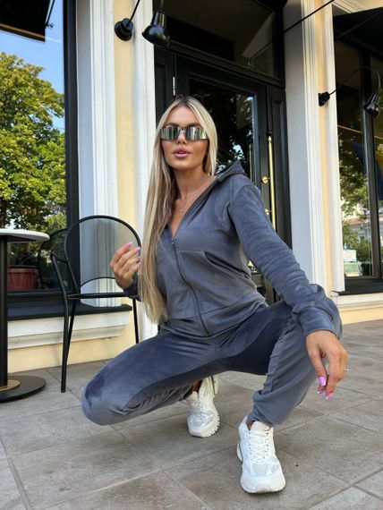 Жіночий спортивний велюровий костюм на блискавці з капюшоном штани на манжеті колір сірий розмір 42/44  Mon2052 | Зображення 2