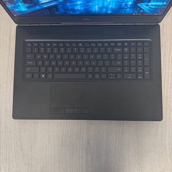 Мобильная рабочая станция Б-класс Dell Precision 7750 / 17.3" (1920x1080) IPS / Intel Core i7-10750H (6 (12) ядер по 2.6 - 5.0 GHz) / 16 GB DDR4 / 512 GB SSD / nVidia Quadro T1000, 4 GB GDDR5, 128-bit / WebCam б/у | Зображення 3