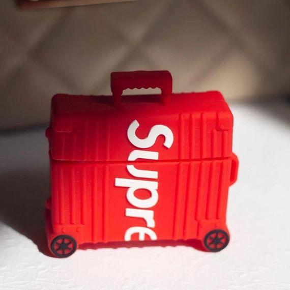 Силиконовый футляр Brand для наушников AirPods 3 + кольцо Supreme red | Зображення 1