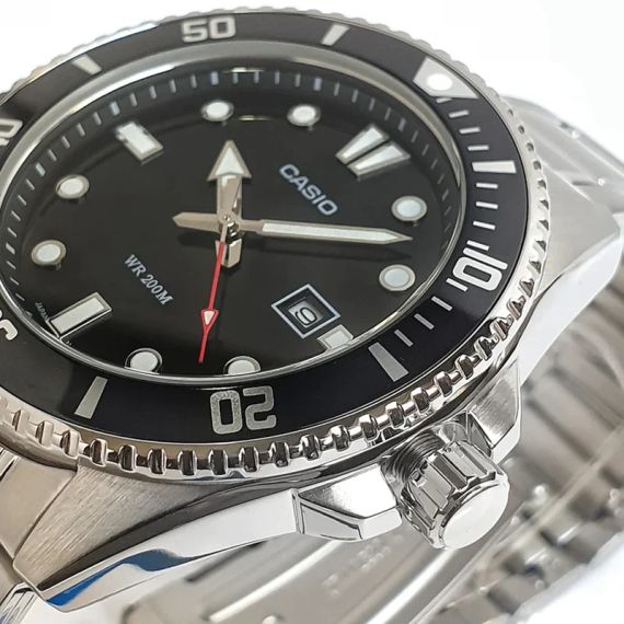 Часы наручные кварцевые мужские водонепроницаемые Casio MDV-107D-1A1V | Зображення 1